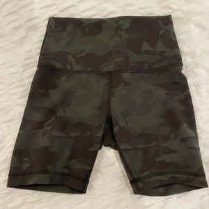 Lululemon Fast and Free Shorts - Green Camo